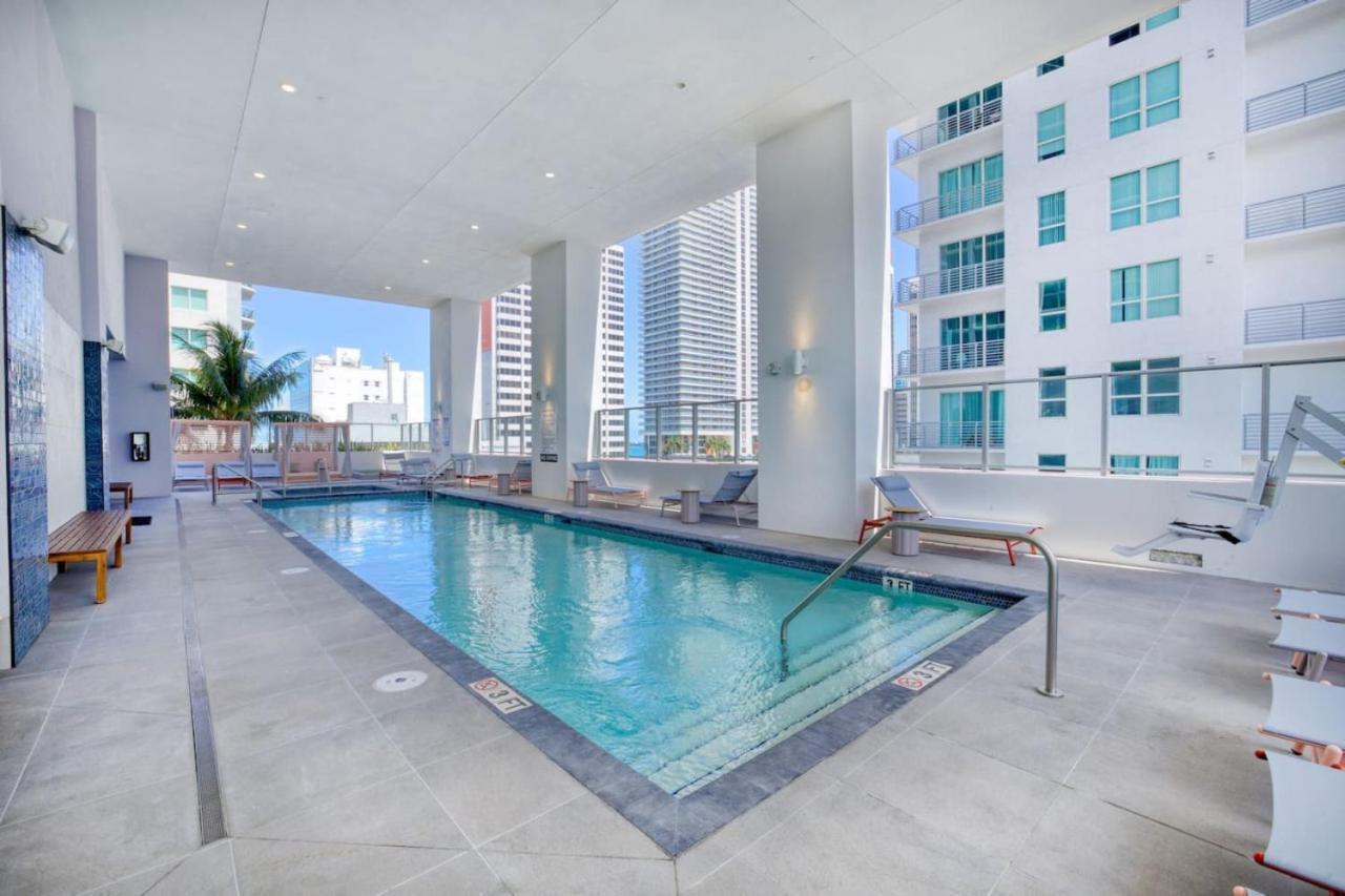 Downtown Luxury Studio Pool And Gym Apartment Miami Luaran gambar